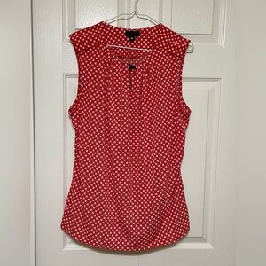 Worthington Red Sleeveless Blouse with Notched Collar
